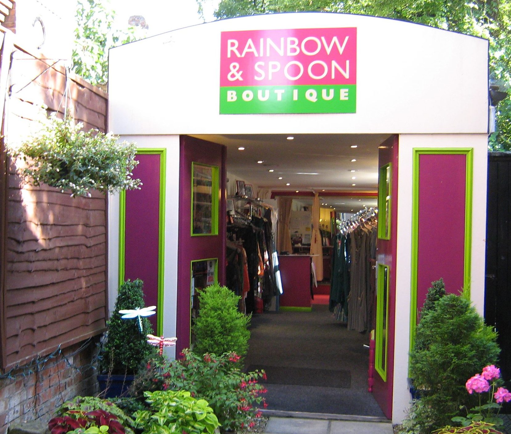 Rainbow & Spoon ladies fashion boutique in Oxford UK