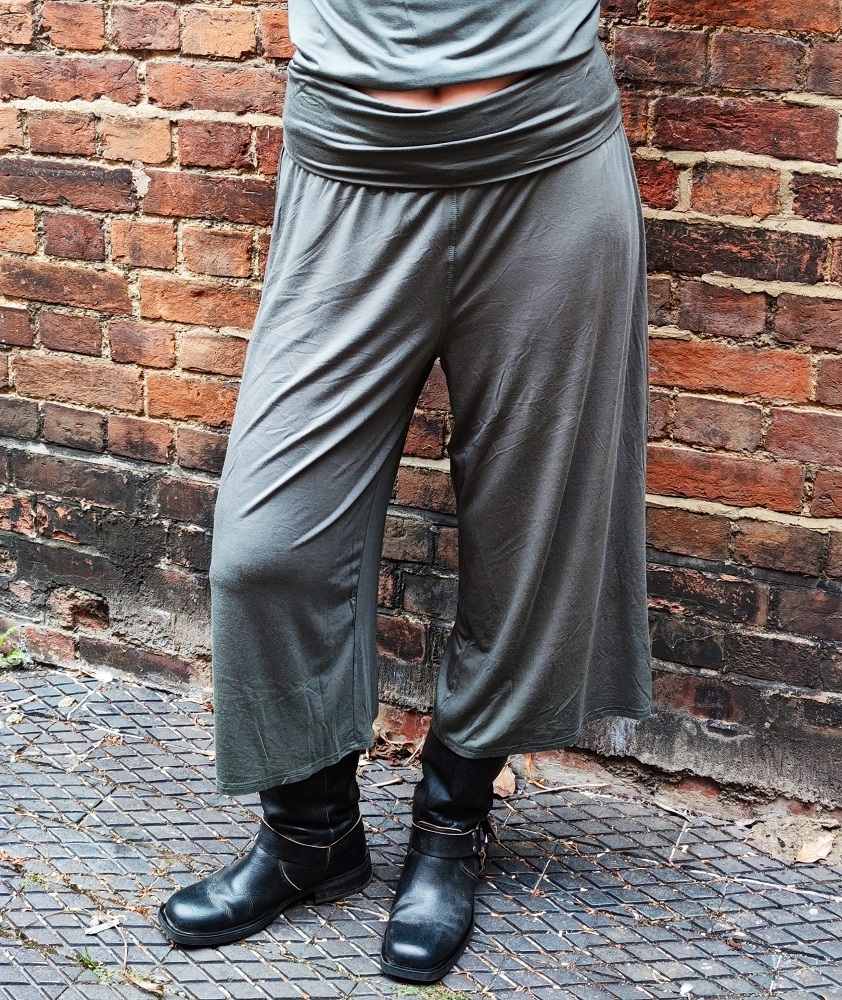 khaki bamboo trousers