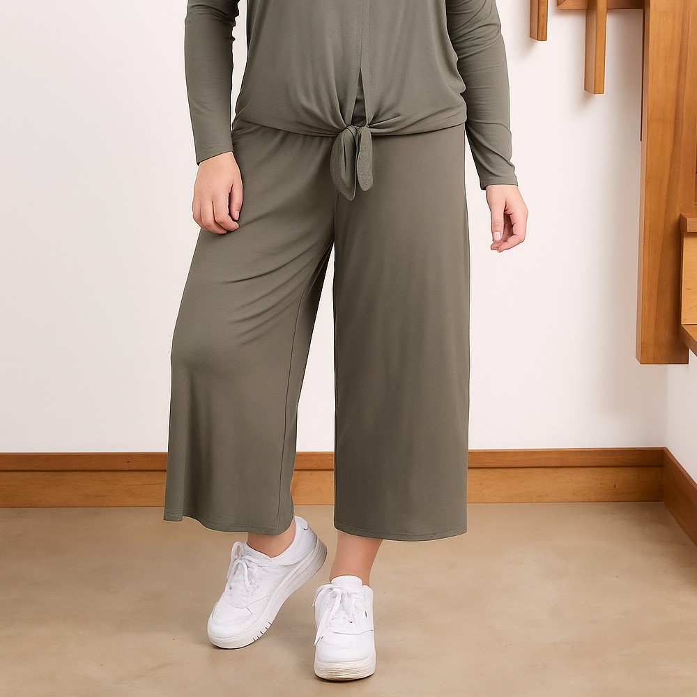 khaki bamboo trousers Rainbow and Spoon Oxford bamboo jersey crop trousers