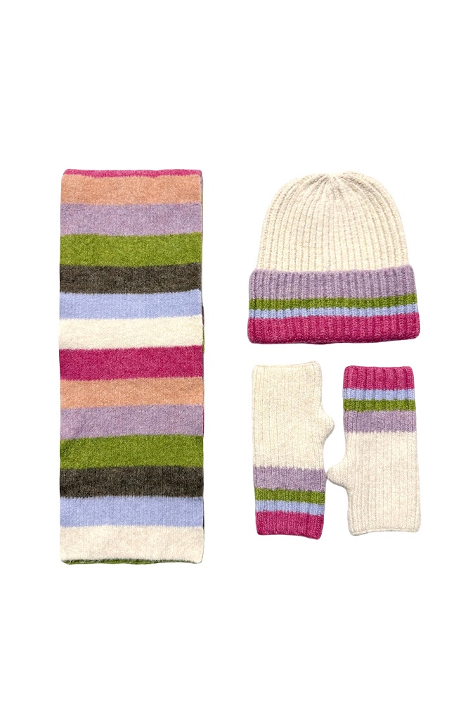 cream thick knit hat